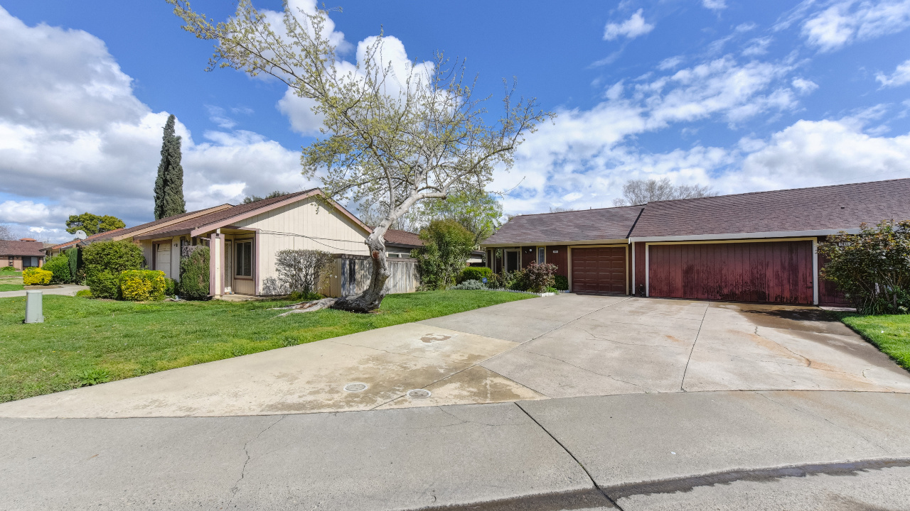 7769 Canyon Woods Court, Sacramento, CA, 95828 Scene 1
