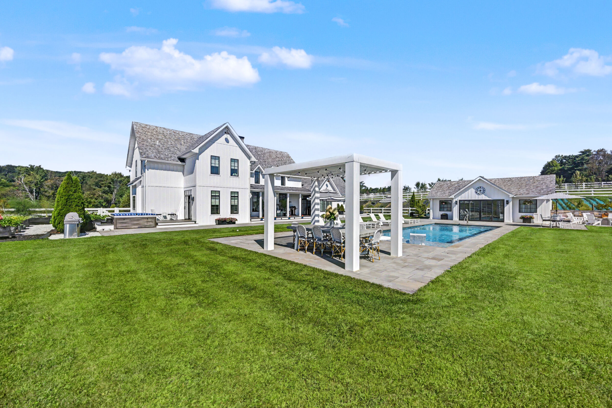 2319 Milwaukee Road, Clarks Summit — estate photography