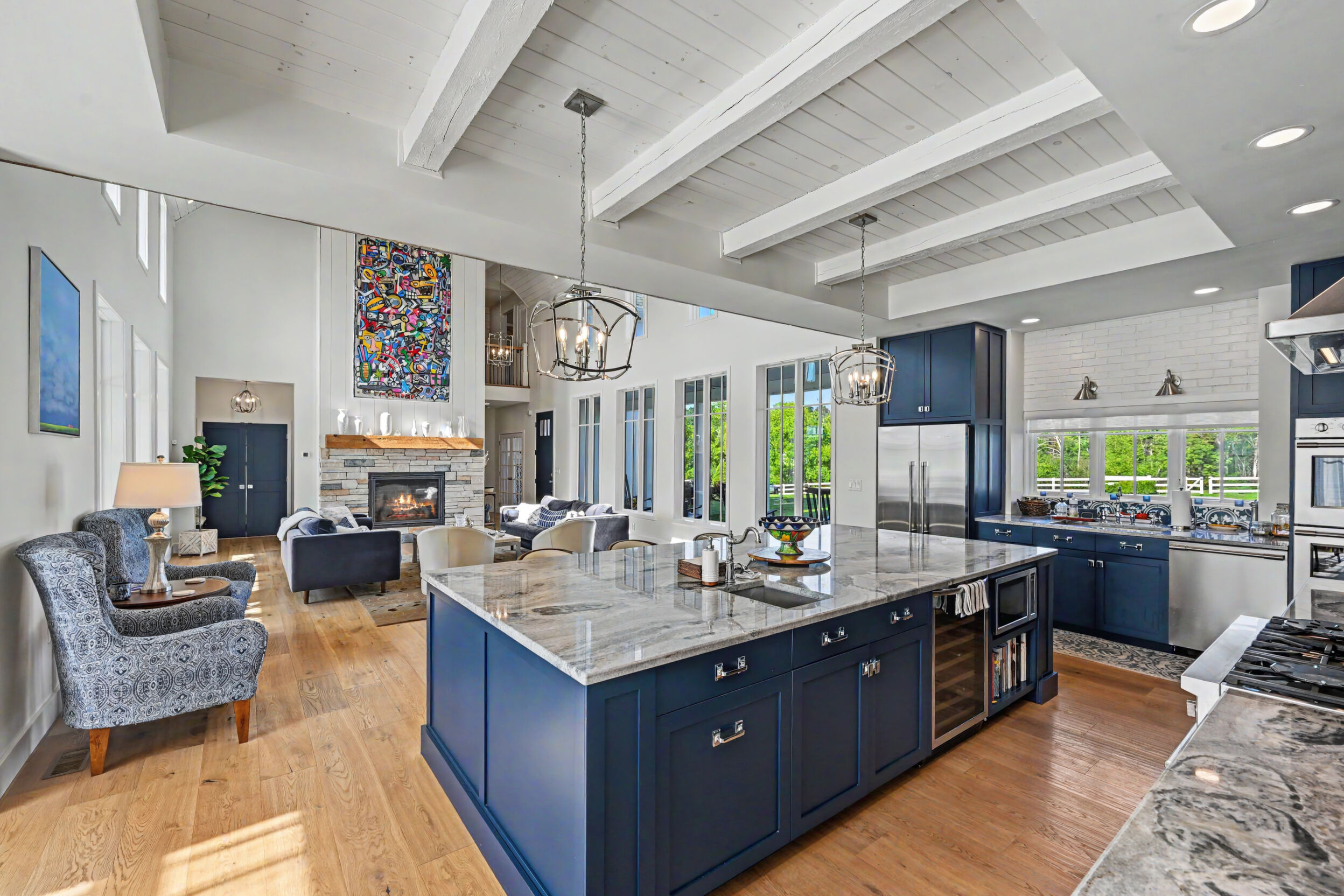 Kitchen and great room sight lines