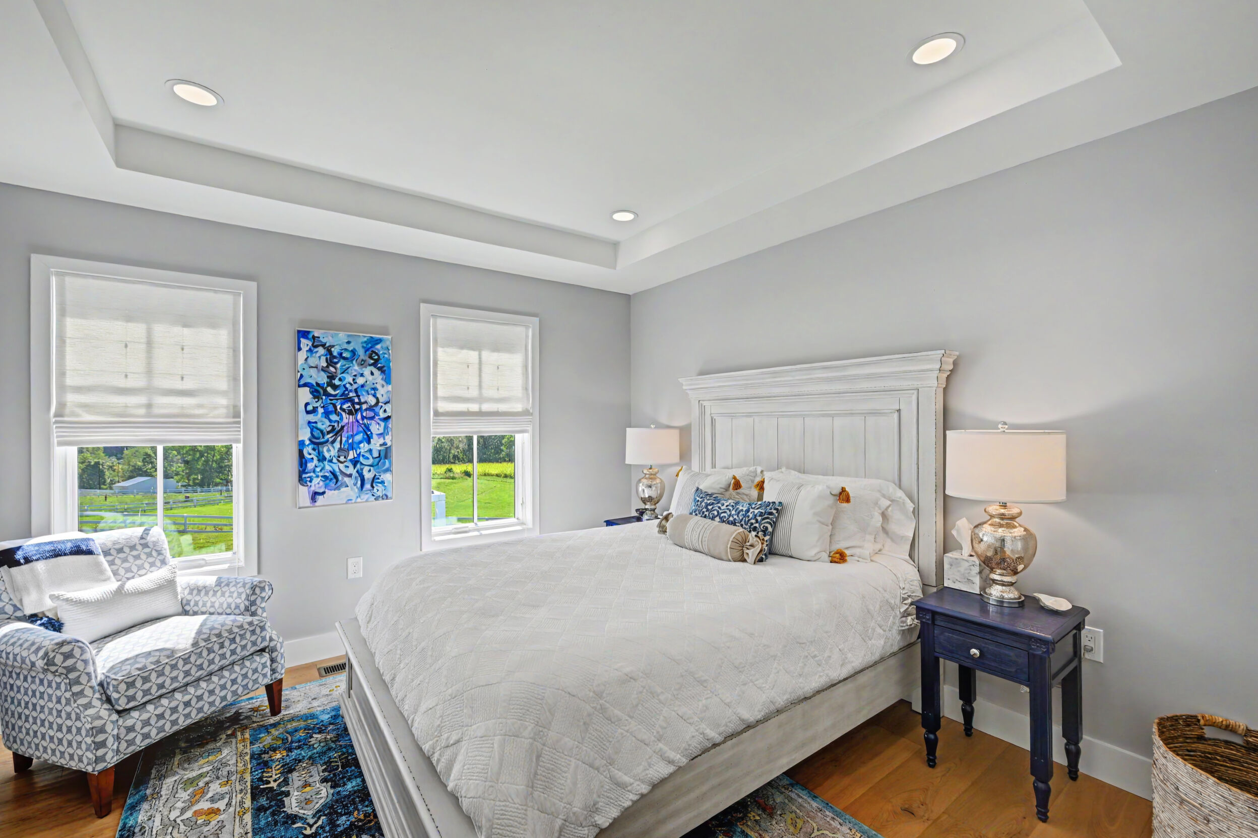 Upstairs bedroom with tray ceiling