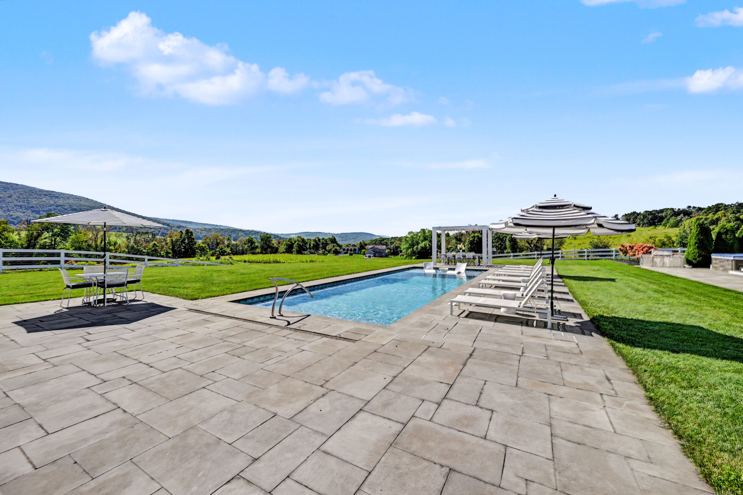 2319 Milwaukee Road, Clarks Summit — estate photography