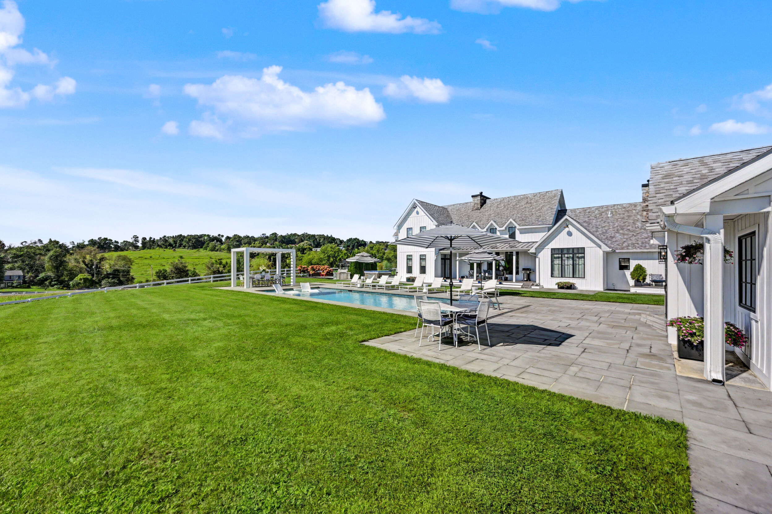 2319 Milwaukee Road, Clarks Summit — estate photography