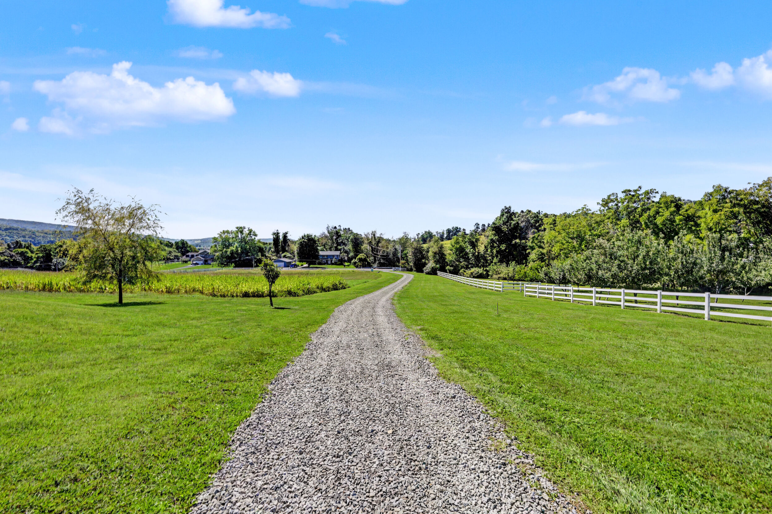 2319 Milwaukee Road, Clarks Summit — estate photography
