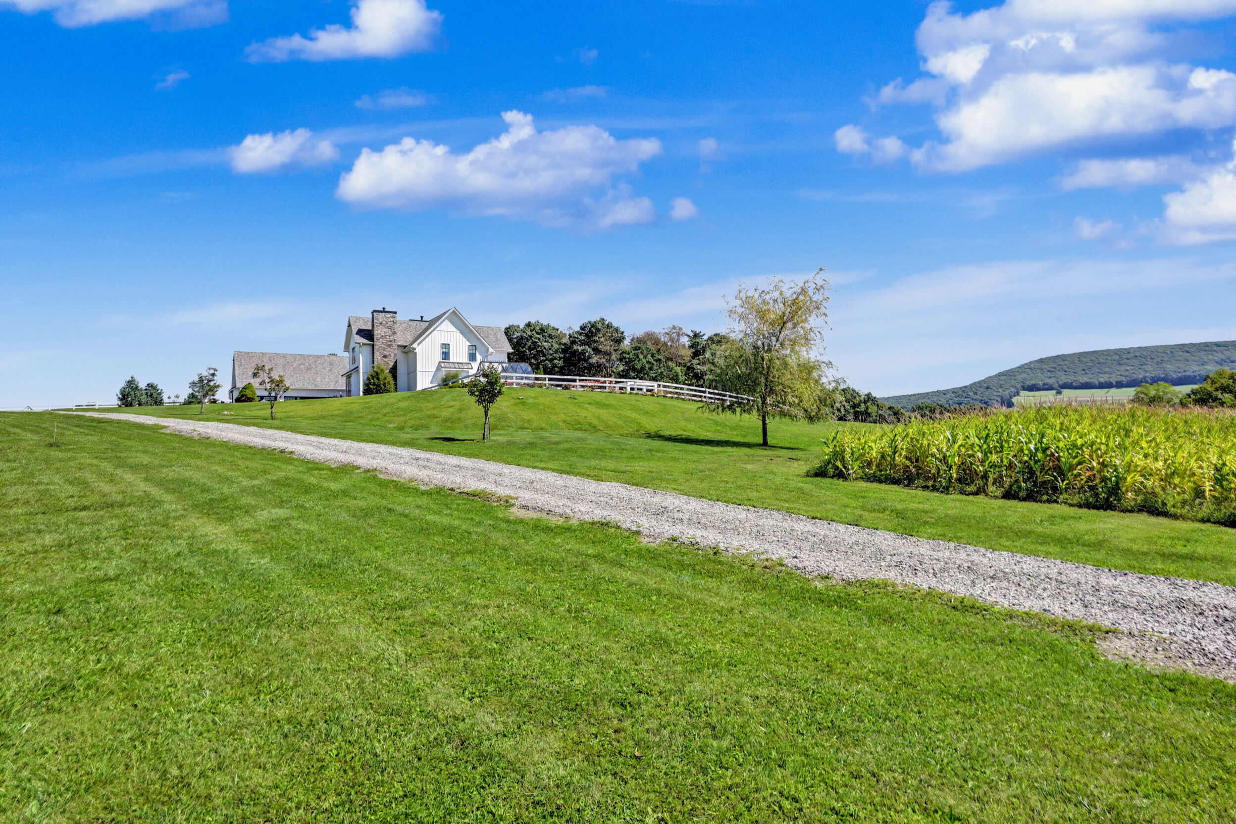 2319 Milwaukee Road, Clarks Summit — estate photography