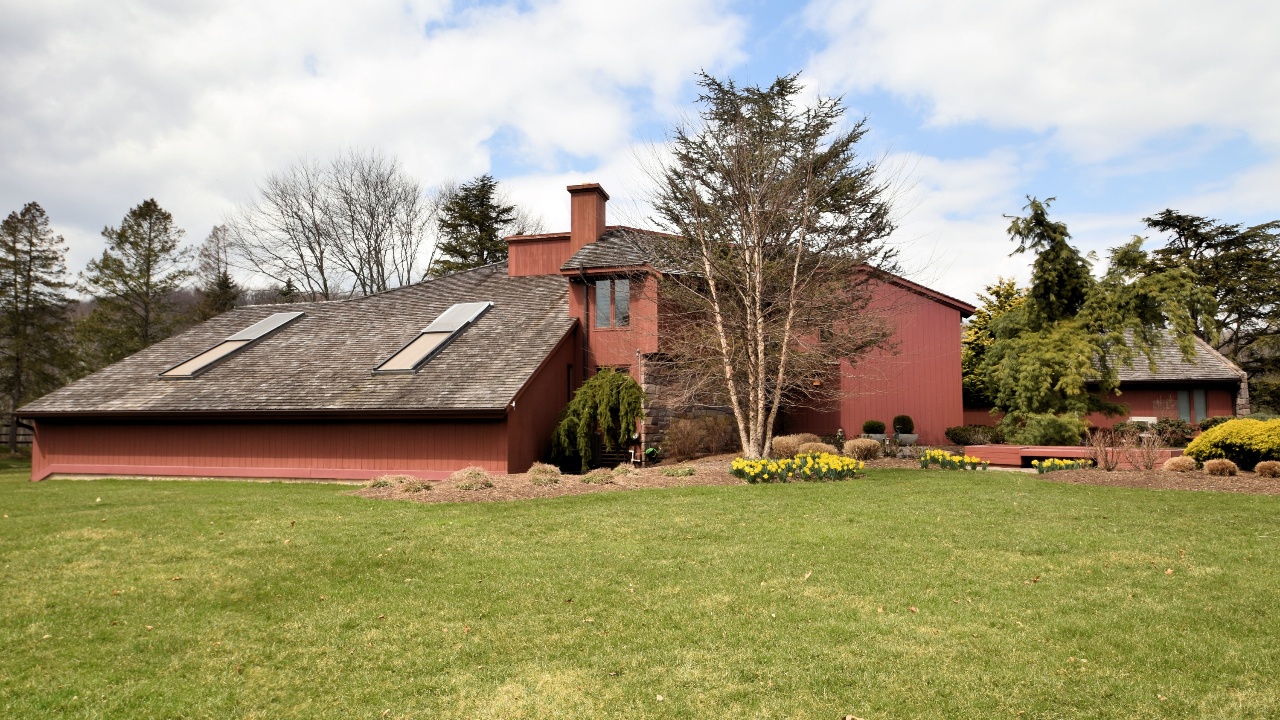 6 Three Pond Ln, Newtown, PA, 18940 Scene 1