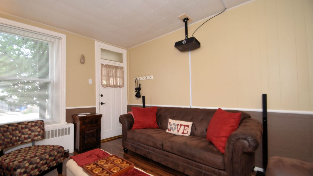 245 Pensdale St, Philadelphia, PA, 19128 Scene 2