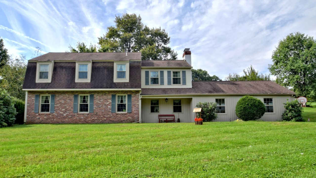 939 Bethel Church Rd, Spring City, PA, 19475 Scene 1