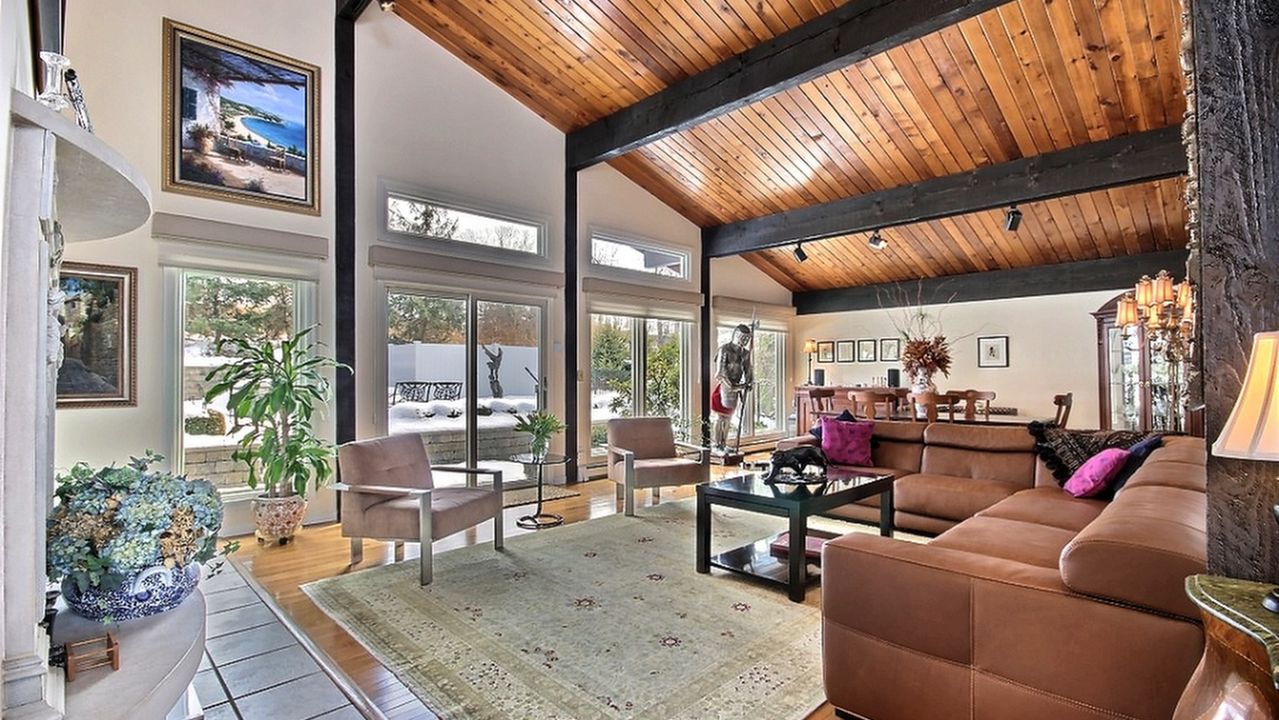 125 Eisenhower Drive, Cresskill, NJ, 07626 Scene 4