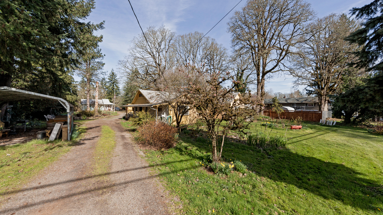 6609 SE Jennings Rd, Portland, OR, 97267 Scene 2