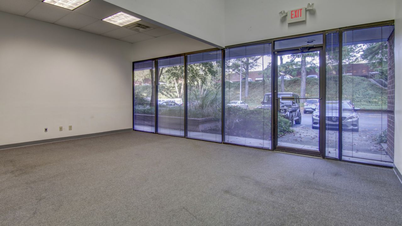 2030 Powers Ferry Suite 202, Atlanta, GA, 30339 Scene 3