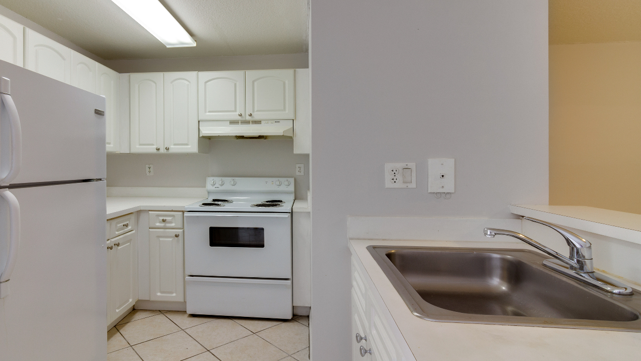 2734-Bird-Ave-#307-06
