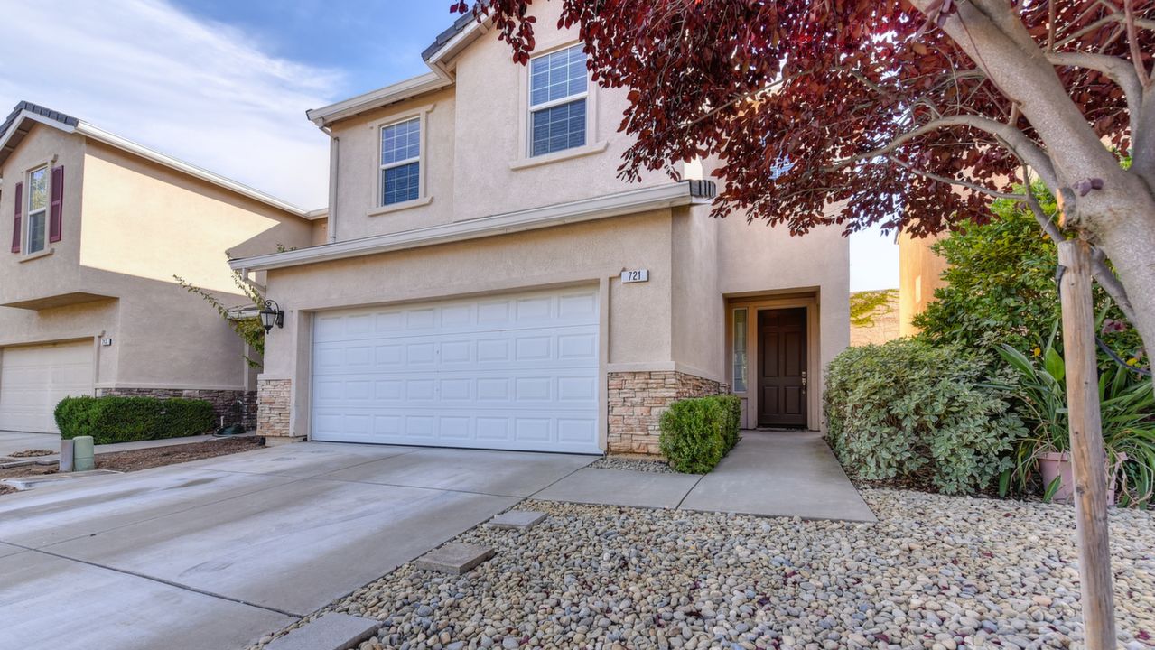 721 Loomis Cir, Folsom, CA, 95630 Scene 1