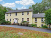 Front - 122 Prides Crossing Rd