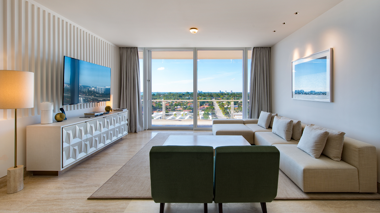 Surf-Club-Four-Seasons-#N914-02