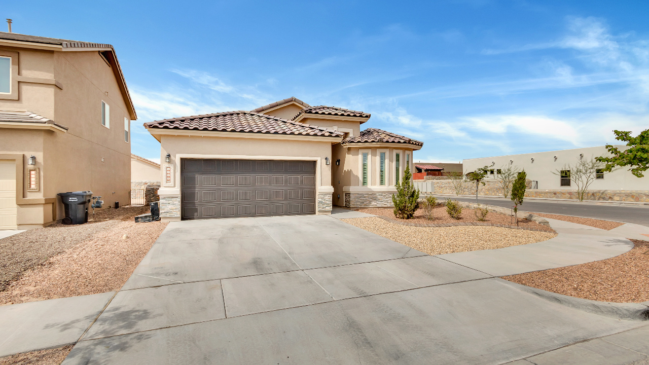 13547 Hazlewood, Horizon City, TX, 79928 Scene 3