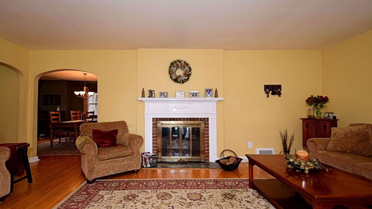 401 Division Ave, Willow Grove, PA, 19090 Scene 2