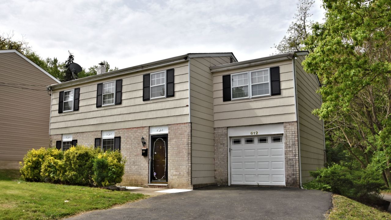 612 Valley Rd, Elkins Park, PA, 19027 Scene 1