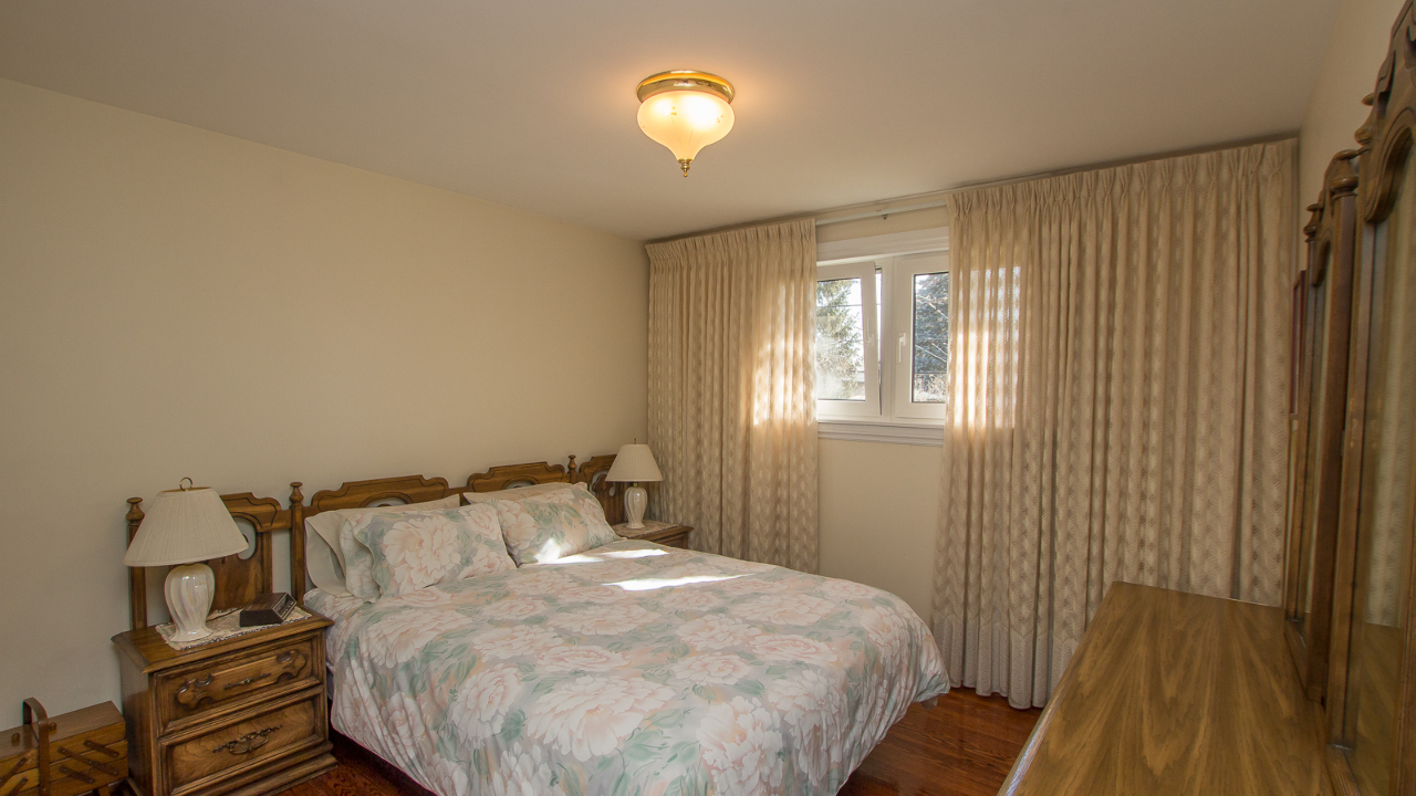 40 Belmont Drive, Brampton, ON, L6T 2K3 Scene 4