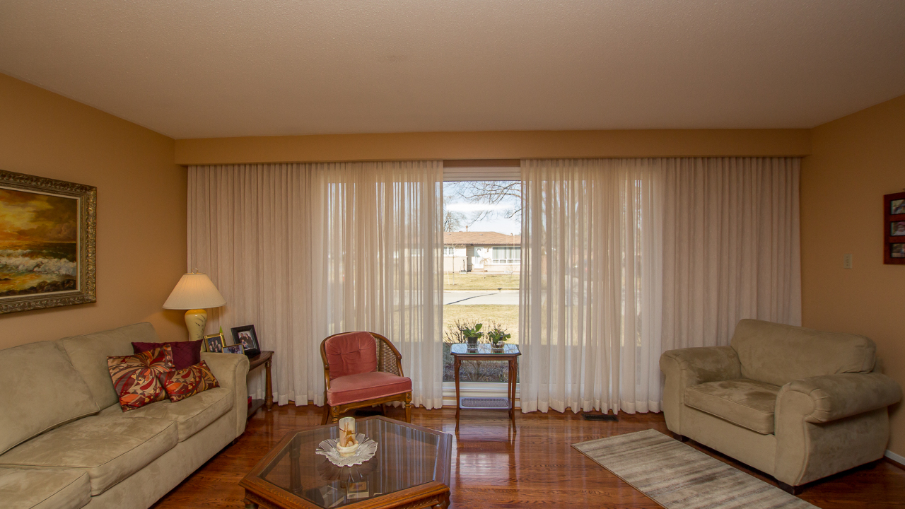 40 Belmont Drive, Brampton, ON, L6T 2K3 Scene 2