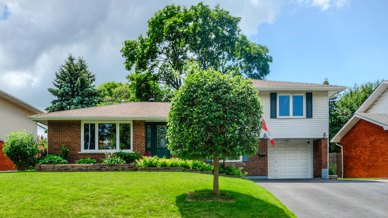 22 Elmhurst Crescent, Guelph, ON, N1H 6C7 Scene 1