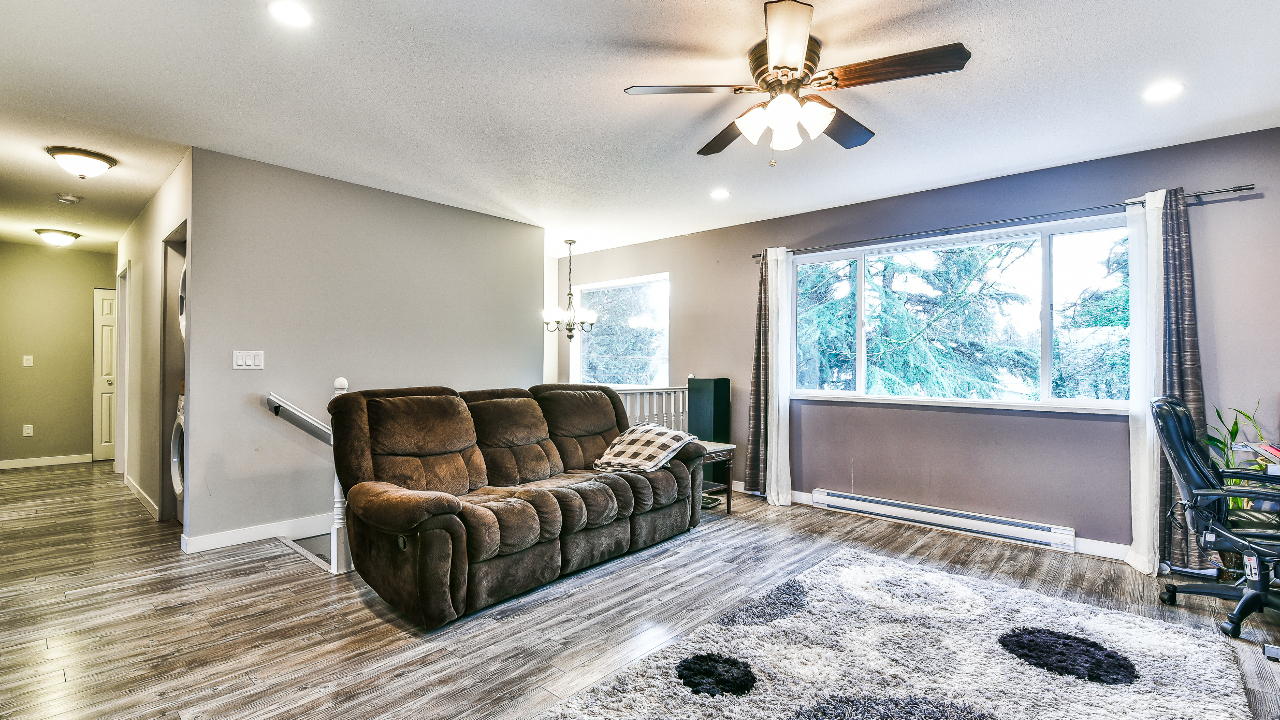 10201 Michel Pl, Surrey, BC, V3T 3R1 Scene 2