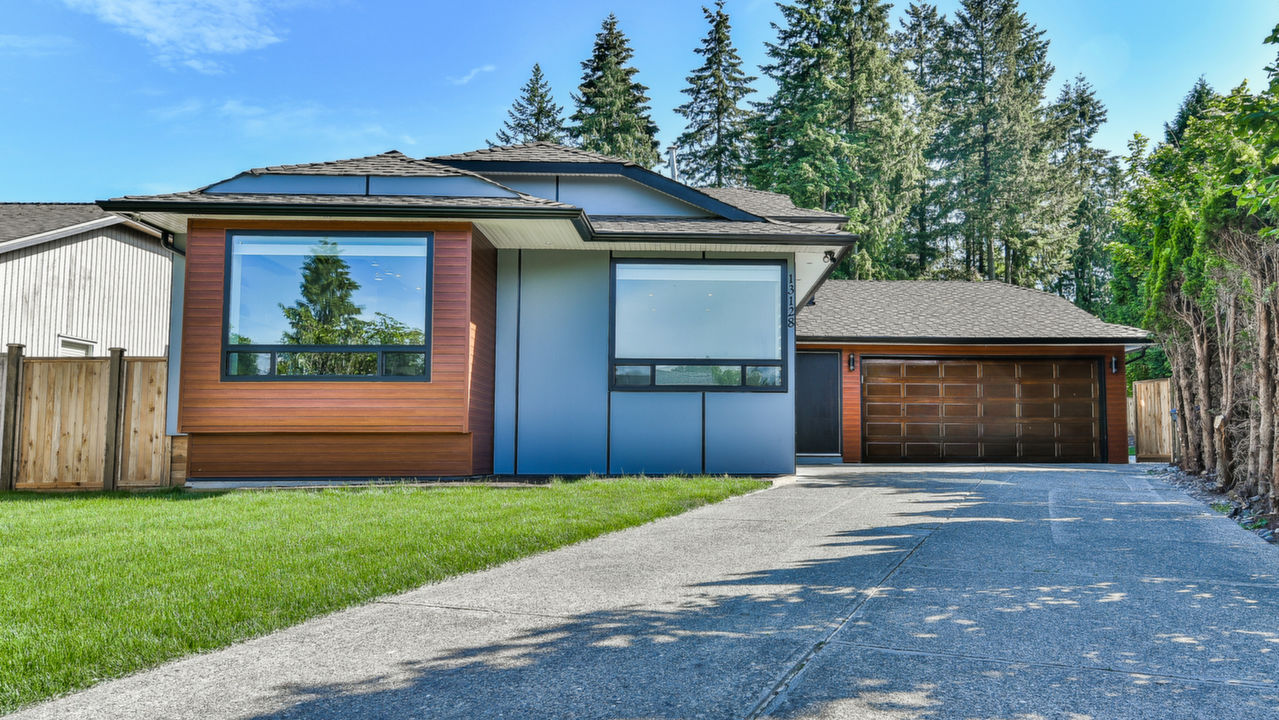 13128 62A Ave, Surrey, BC, V3X 1P6 Scene 1