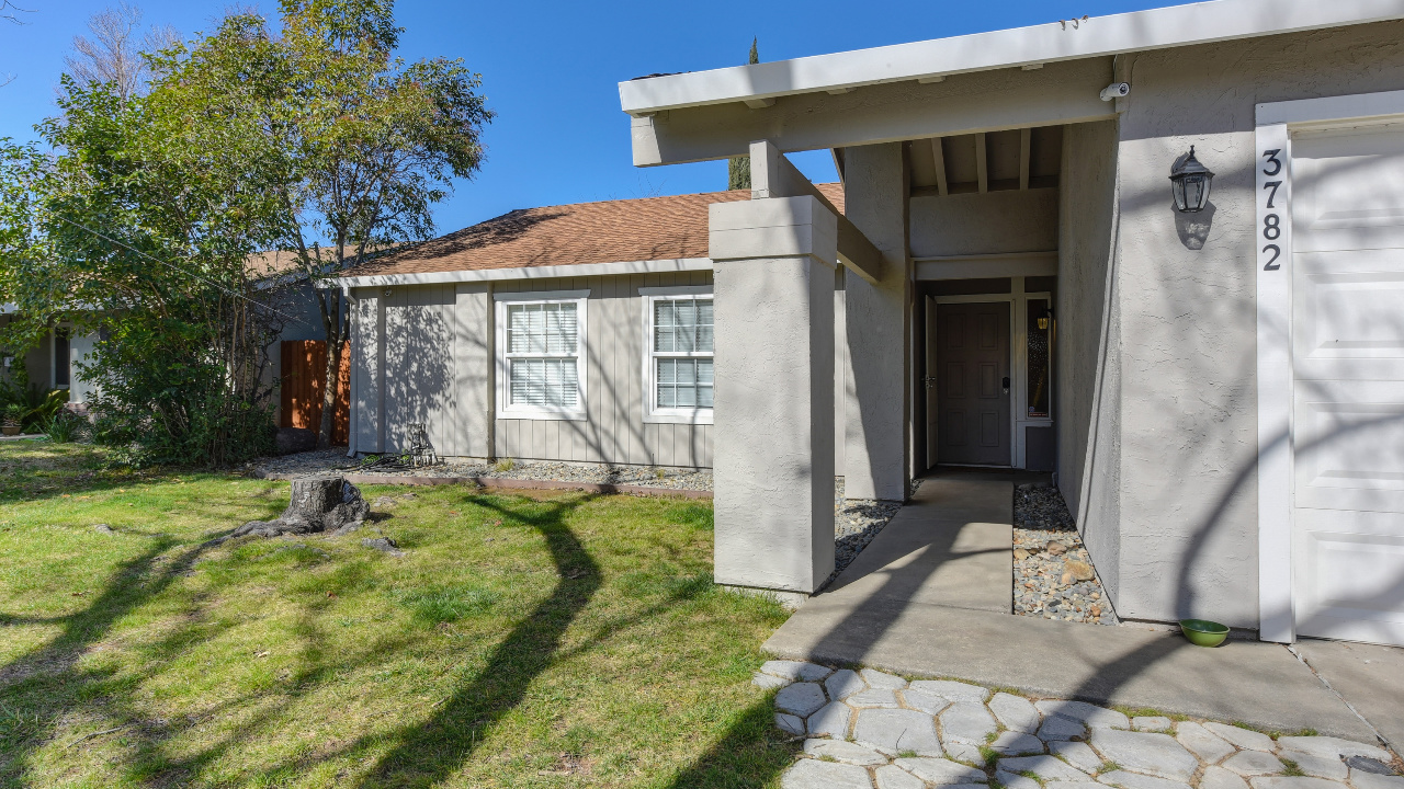 3782 Station Street, Sacramento, CA, 95827 Scene 3
