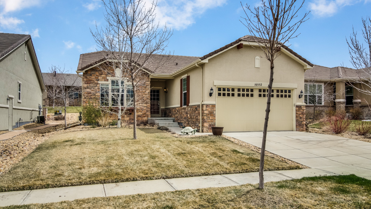 16552 Sherman Way