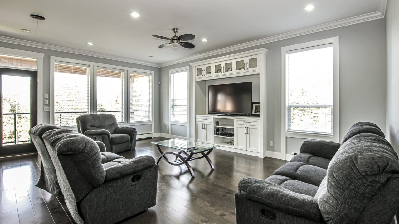 10451 125 St, Surrey, BC, V3V 4Y9 Scene 4