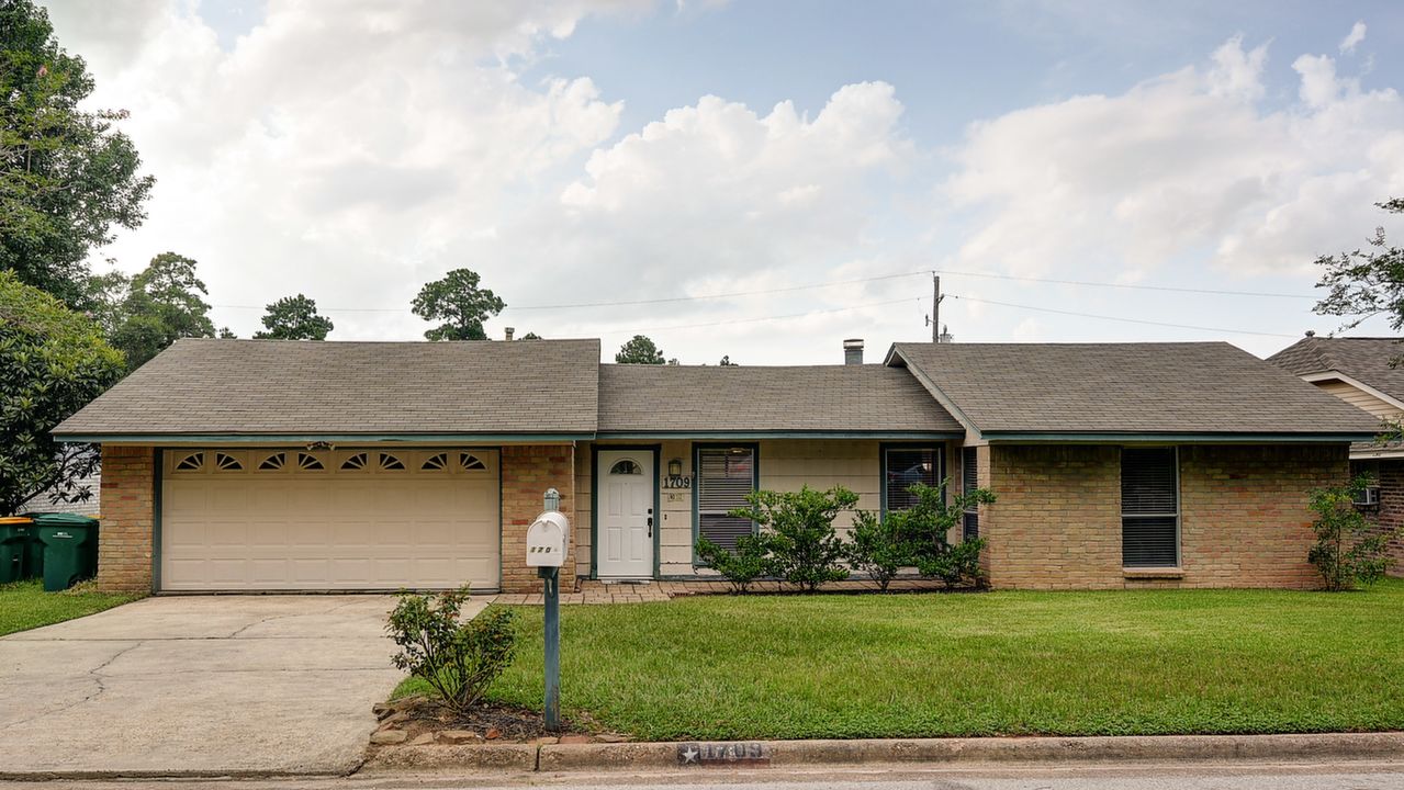 01-  1709 Huffman