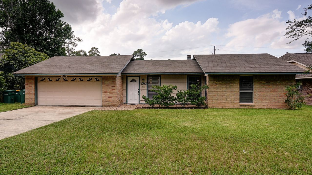 02-  1709 Huffman