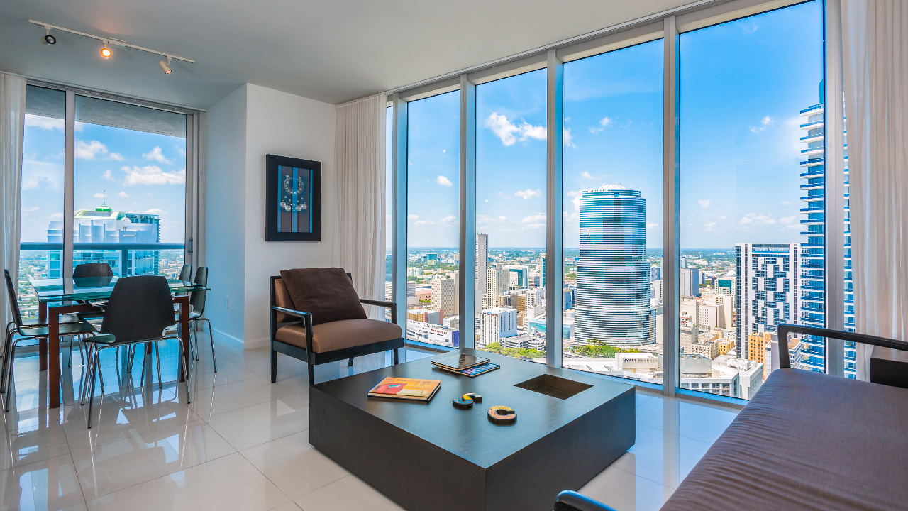 Icon-Brickell-#4204-01
