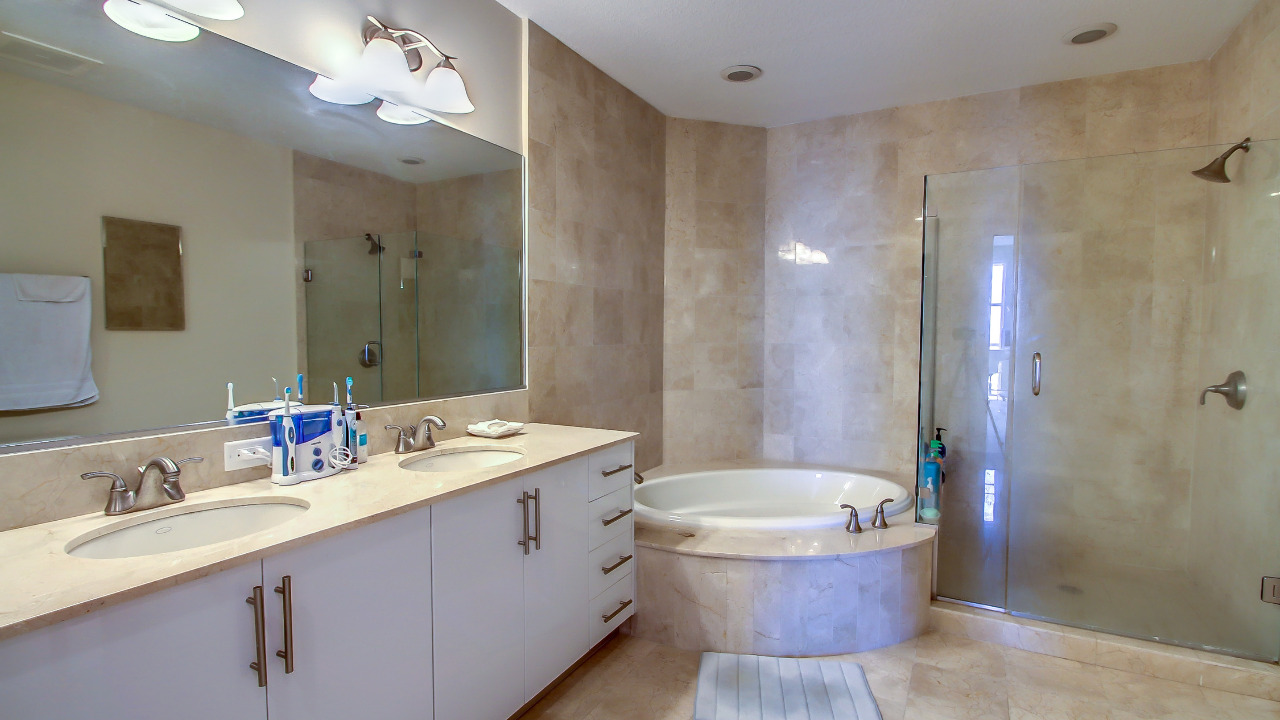 Master Bath