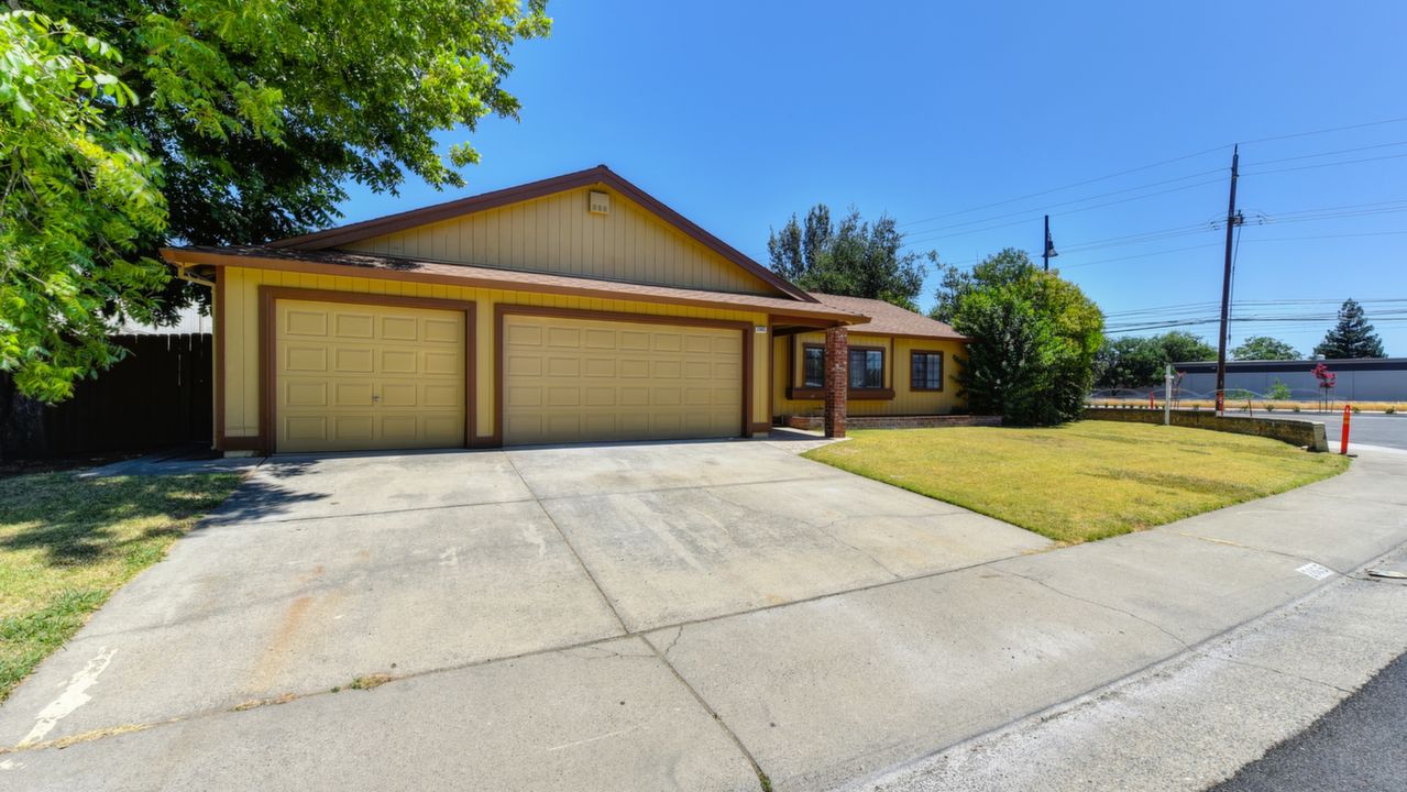 2865 Tiffany W Way, Sacramento, CA, 95827 Scene 3