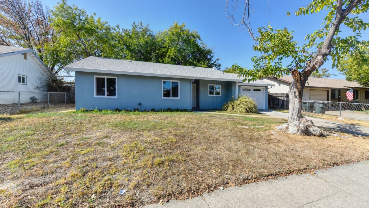 7117 Larchmont Drive, North Highlands, CA, 95660 Scene 2