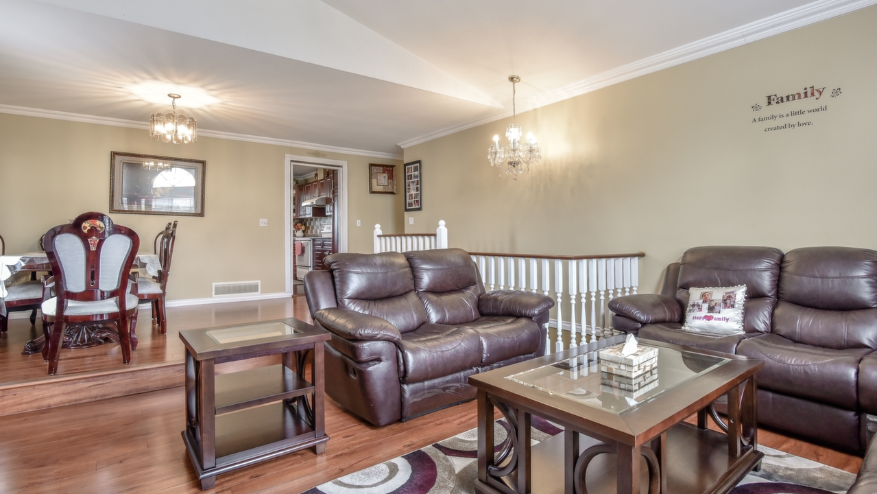 15890 95A Ave., Surrey, BC, V4N 2L4 Scene 4