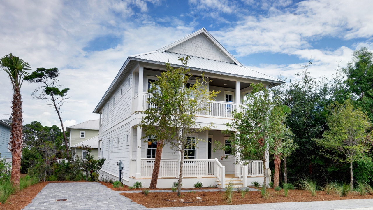 01_Front_62_Bentley_Lane_ 01