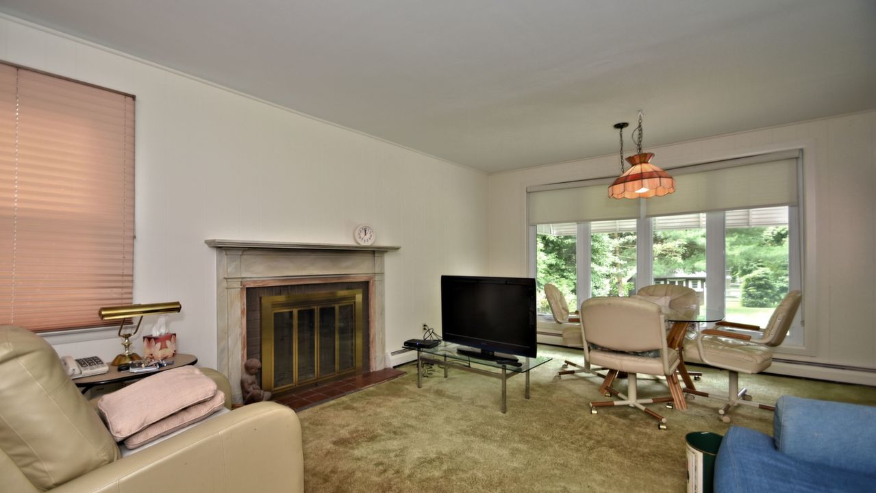 940 Township Line Rd, Plymouth Meeting, PA, 19462 Scene 2