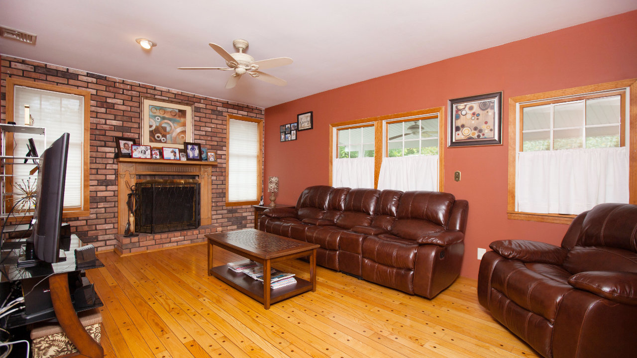 7 Durham Place, Lake Grove, NY, 11755 Scene 3