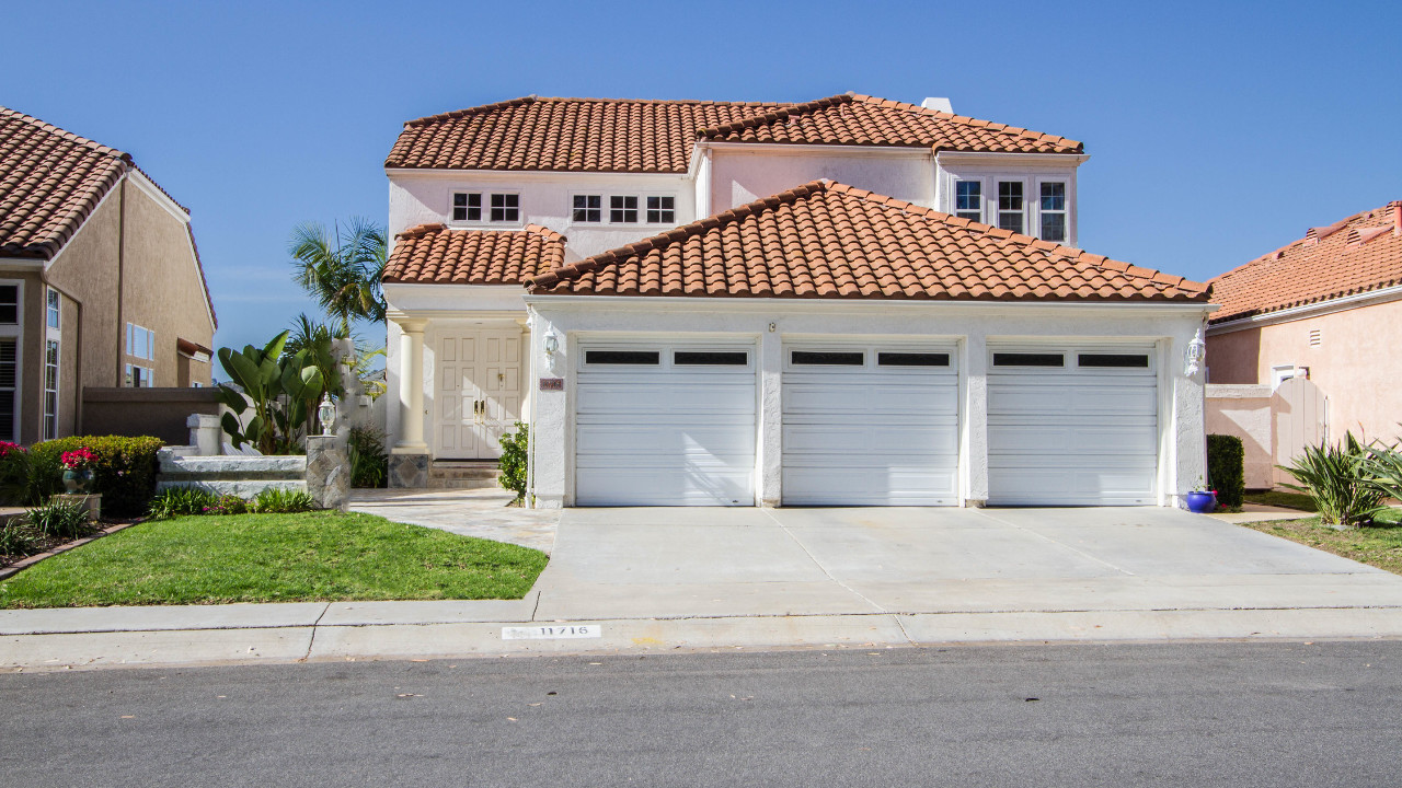 11716 Mira Lago Way, San Diego, CA, 92131 Scene 1