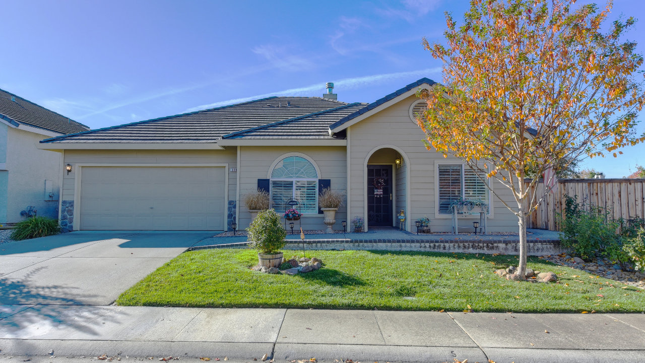 100 Foley Lane, Folsom, CA, 95630 Scene 2