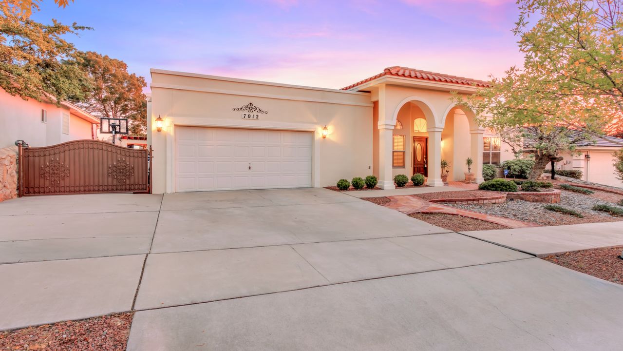 7012 Diamond Ridge, El Paso, TX, 79912 Scene 2