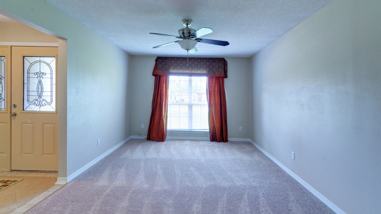 009Formal Diningroom 3 