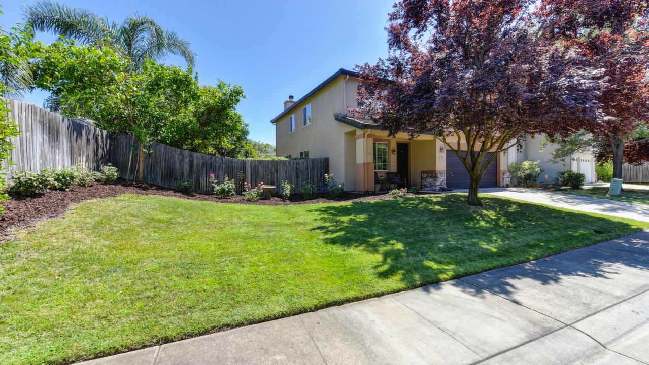 6565 Campfire Way, Citrus Heights, CA, 95621 Scene 1