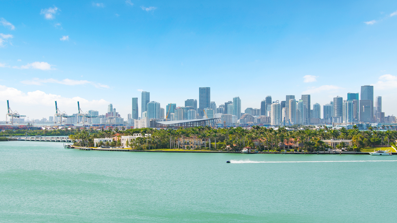 South-Bay-Club-PH10-04