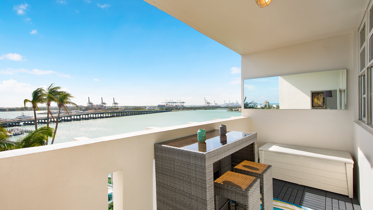 South-Bay-Club-PH10-03