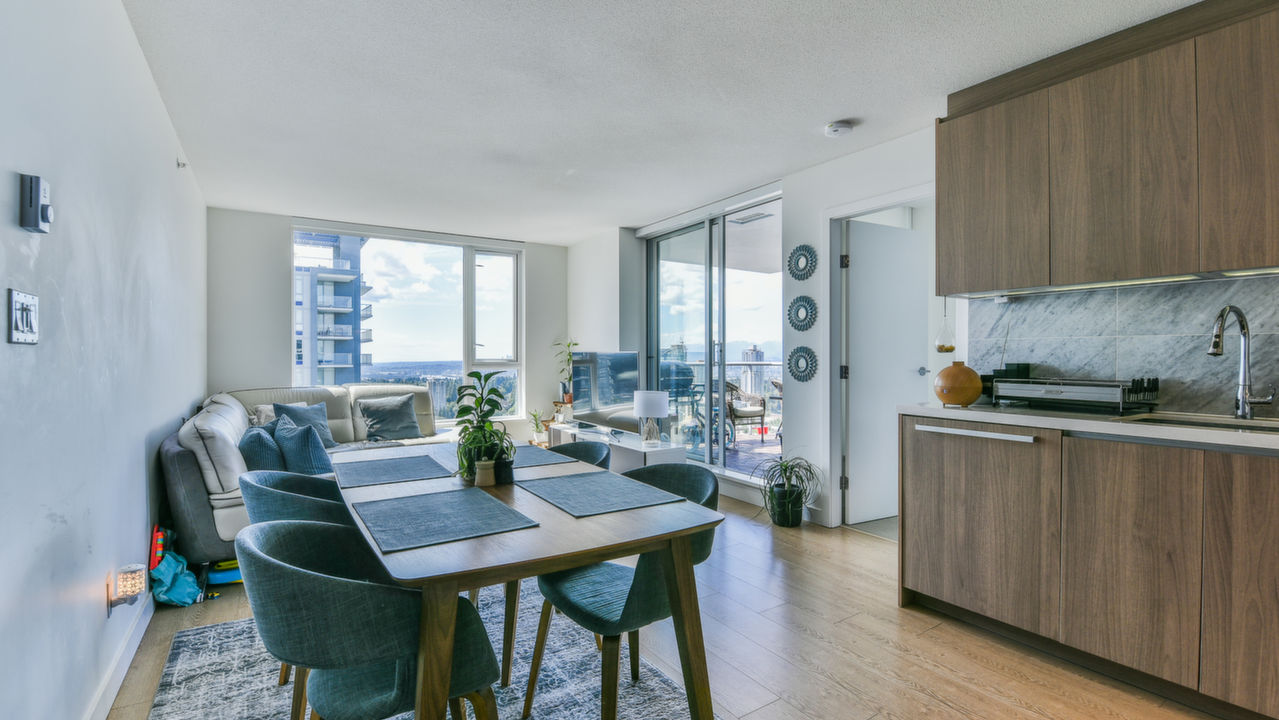 4506-13750 100 Ave, Surrey, BC, V3T 5X7 Scene 3