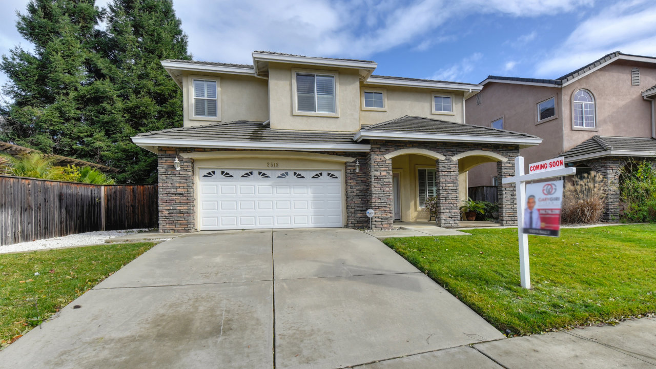 2518 Marta Bella Way, Sacramento, CA, 95833 Scene 2