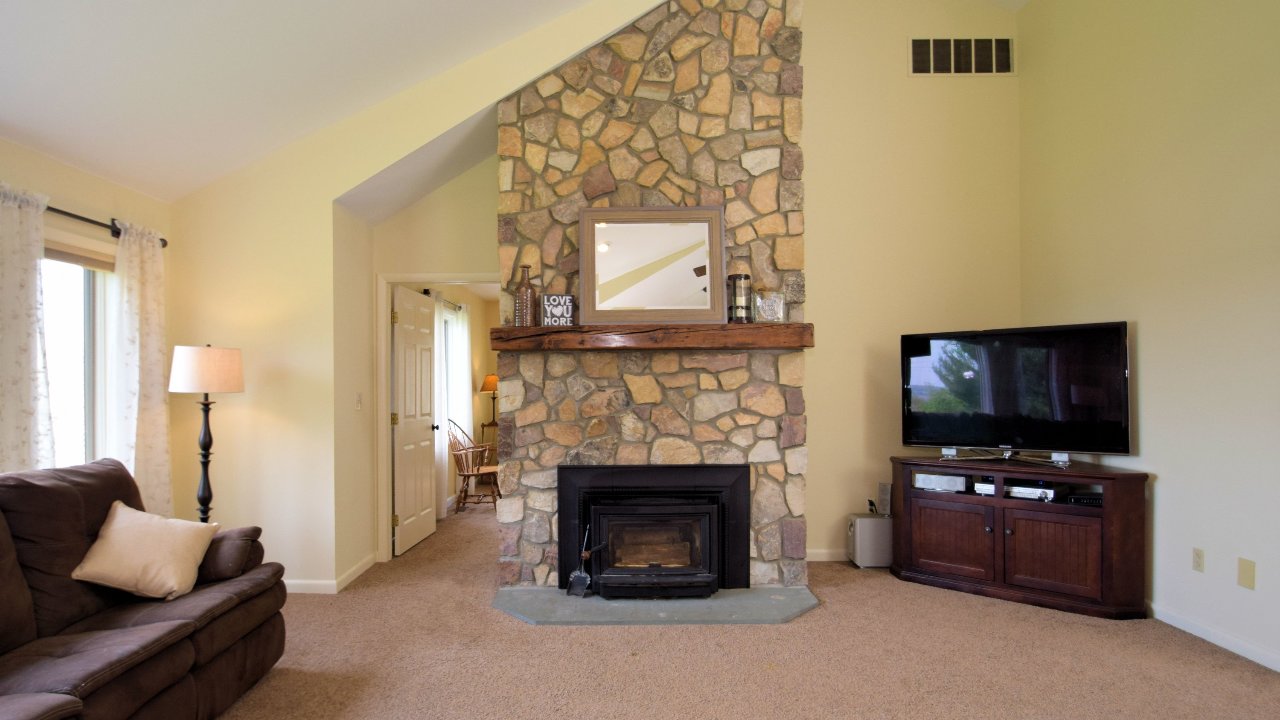 2216 Old Route 100, Barto, PA, 19504 Scene 2
