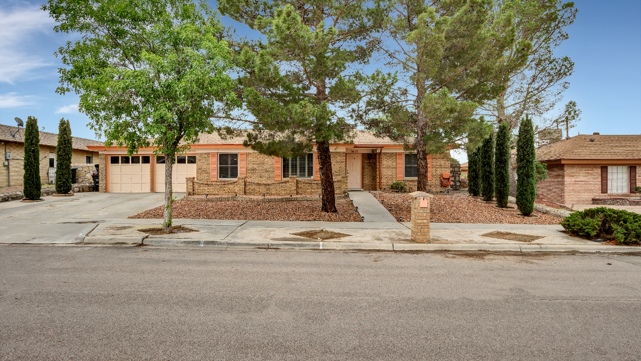 3610 Clancy, Horizon City, TX, 79928 Scene 1